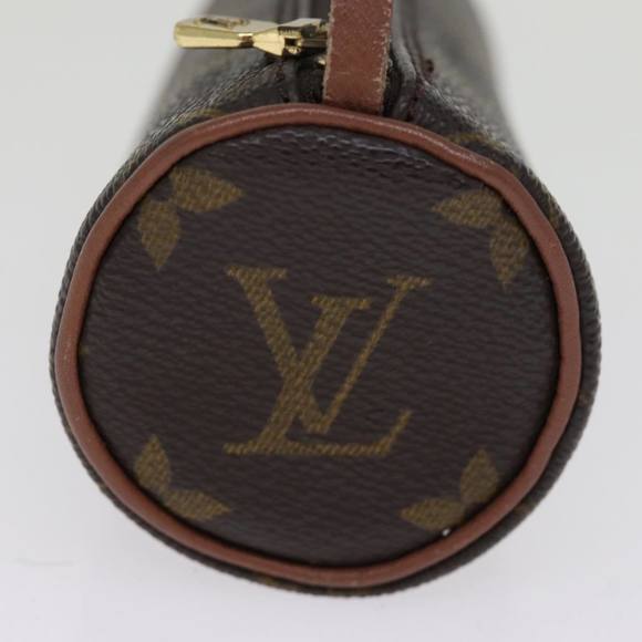 LOUIS VUITTON Monogram Papillon Pouch LV Auth 75515 - Picture 3 of 16